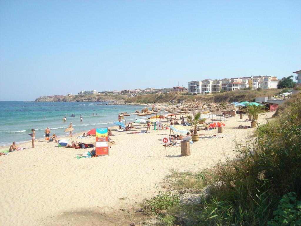 Family Hotel Muses Sozopol Exterior photo