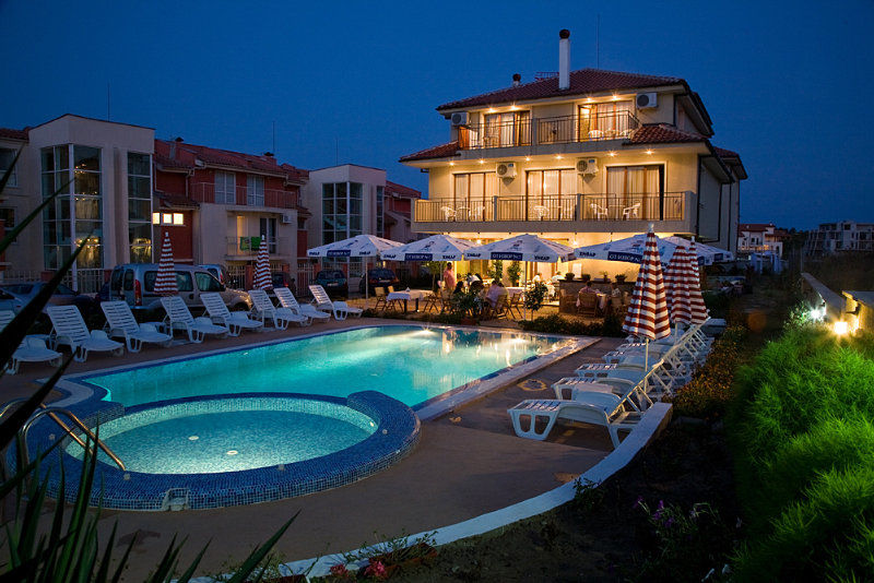 Family Hotel Muses Sozopol Exterior photo